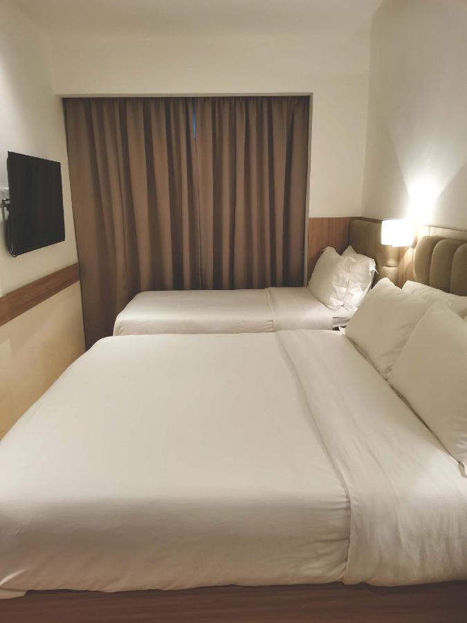 D Loft Hotel 3*